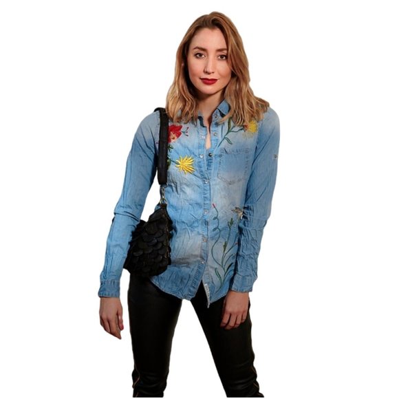 Sinclair Wear Western Denim Flower Shirt Embroidered Cotton Button Down - Picture 1 of 16